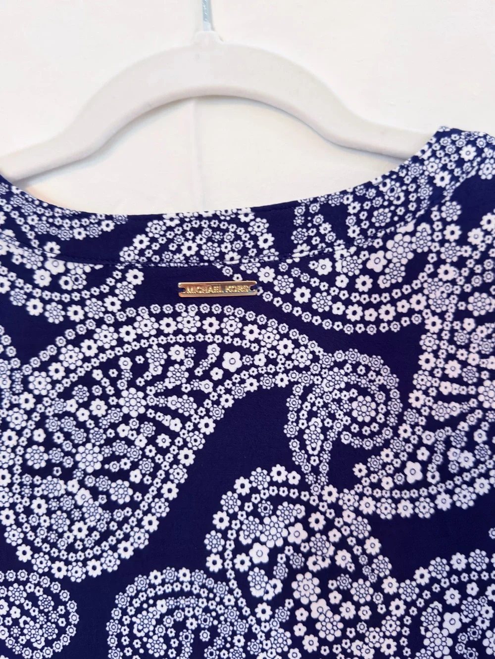 Michael Kors features flattering